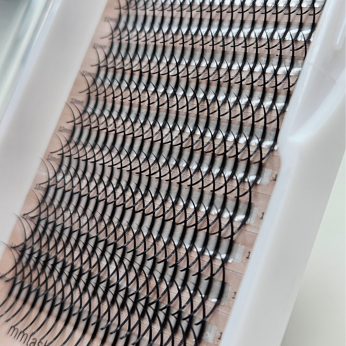 Spike Lashes Mixbox | 320 Wimpernfächer